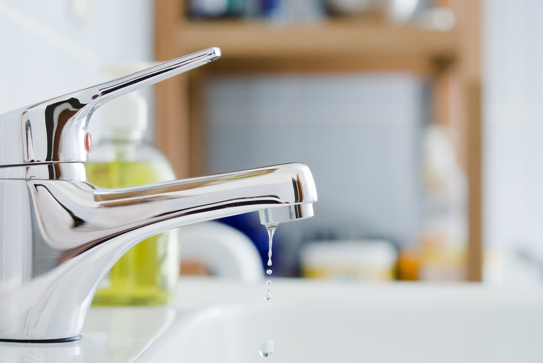 fix-a-leaking-tap Instant Plumbing & Gas can fix that leaking tap, saving you money on your water bills.